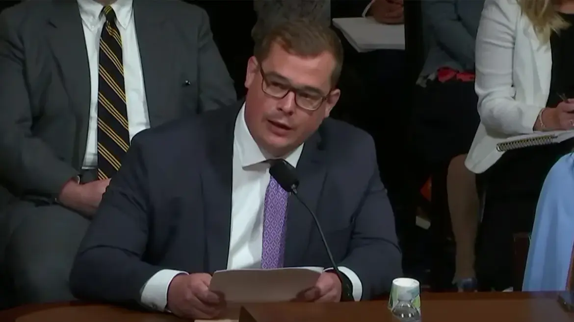ICE confusion ignites MAGA backlash: ‘I would have called for impeachment’