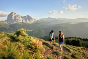 Why Walking Is Amazing! The Surprising Benefits of a Simple Daily Habit