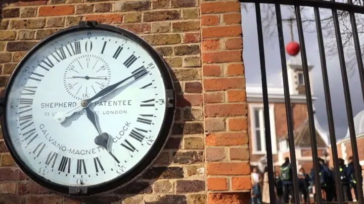 Atomic Precision vs Planetary Wobble: The Fight to Fix Our Clocks